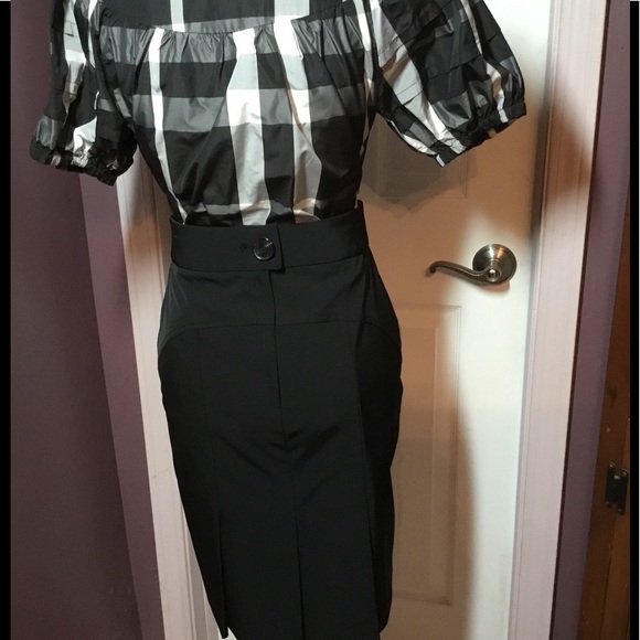 Pink Tartan Black Skirt - Picture 3 of 4